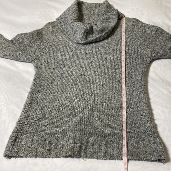 Heart-N-Crush Cowl Neck Chunky Knit Sweater - Picture 7 of 12